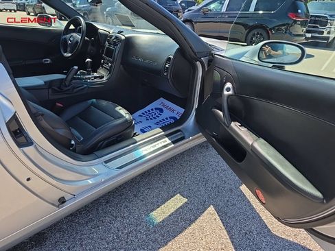 Used 2012 Chevrolet Corvette Coupe w/ 3LT Preferred Equipment Group RWD image 12