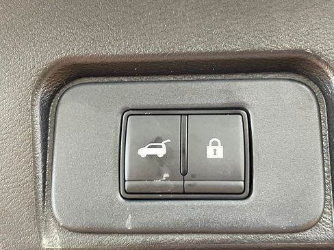 Used 2024 Nissan Rogue SL w/ SL Premium Package AWD/4WD image 23