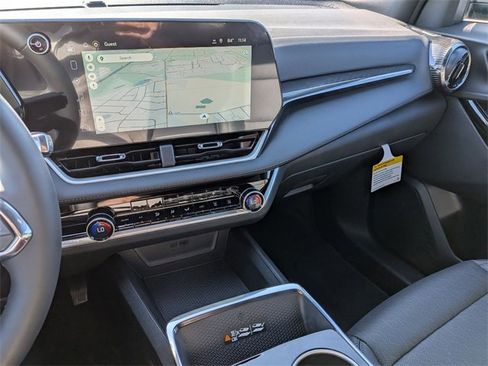 New 2026 Chevrolet Equinox LT image 21