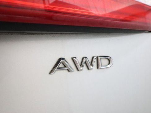 Used 2016 Lincoln MKX Reserve image 23