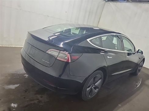 Used 2018 Tesla Model 3 Long Range AWD/4WD image 8