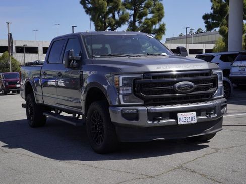 Used 2022 Ford F250 Lariat w/ Black Appearance Package AWD/4WD image 2