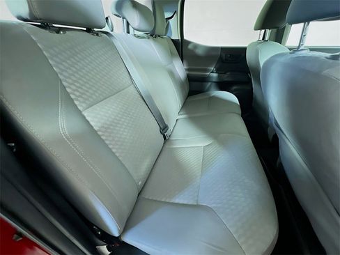 Certified 2022 Toyota Tacoma SR image 24