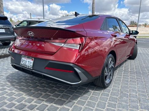 Certified 2025 Hyundai Elantra Sport w/ Cargo Package FWD image 4