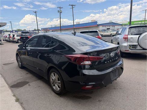Used 2019 Hyundai Elantra SEL w/ Cargo Package FWD image 4
