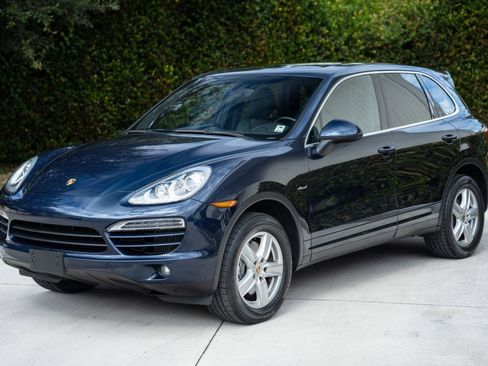 Used 2014 Porsche Cayenne Diesel image 4