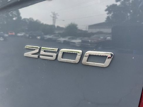 Used 2018 Mercedes-Benz Sprinter 2500 image 16