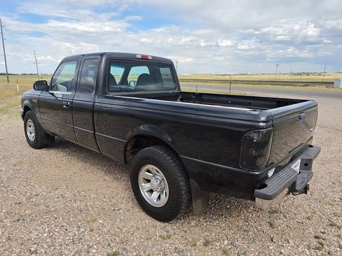 Used 2001 Ford Ranger XL RWD image 3
