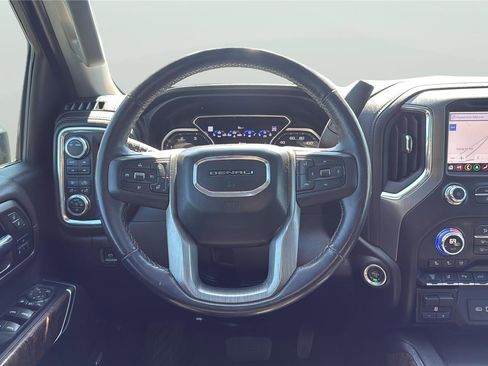Used 2022 GMC Sierra 3500 Denali AWD/4WD image 13