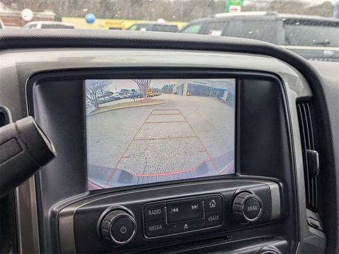 Used 2018 Chevrolet Silverado 1500 LT w/ All Star Edition image 19