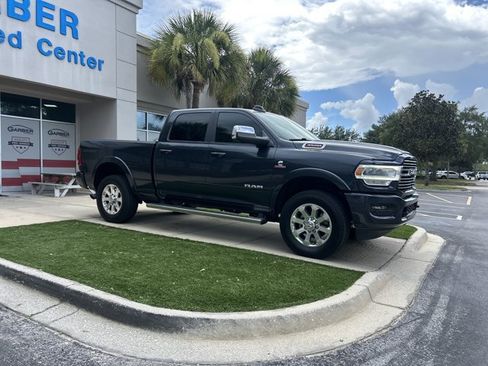 Used 2020 RAM 3500 Laramie AWD/4WD image 2