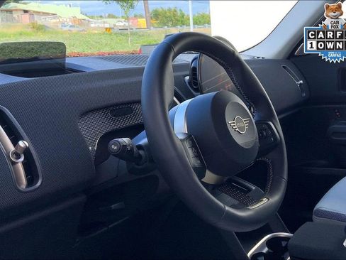 Certified 2025 MINI Cooper Countryman S w/ Comfort Package Max image 14