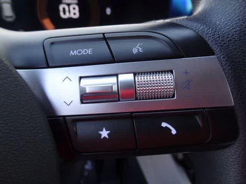Used 2025 Hyundai Tucson SEL FWD image 18
