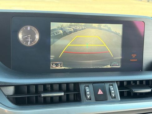 Used 2020 Lexus ES 350 w/ Premium Package FWD image 24