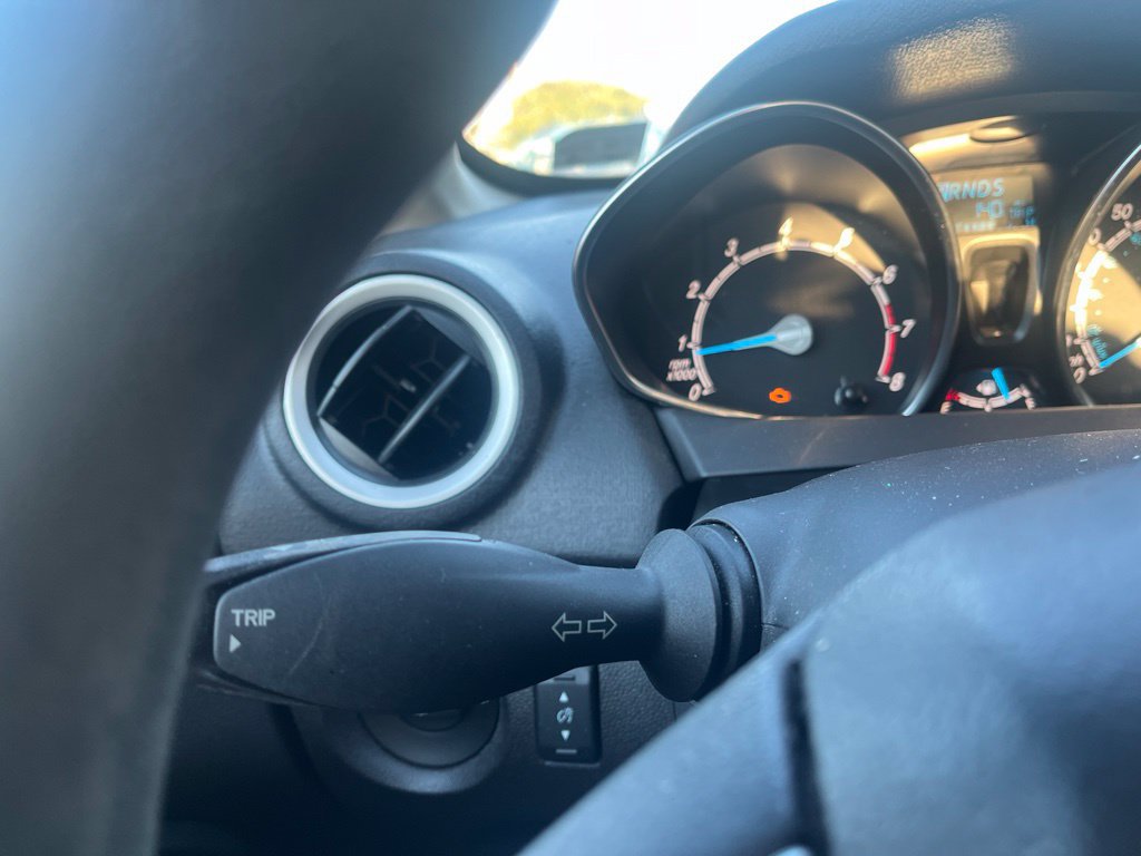 Used 2018 Ford Fiesta SE FWD image 14