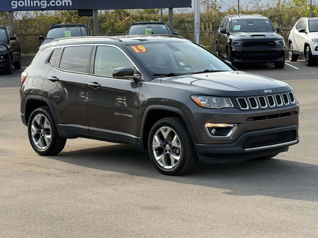 Used 2019 Jeep Compass Limited AWD/4WD image 8