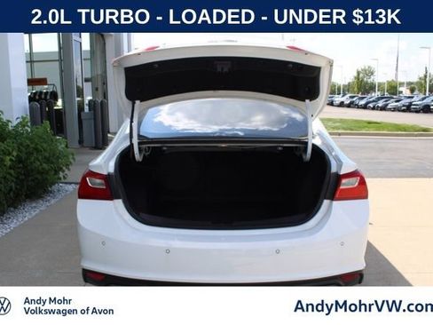 Used 2016 Chevrolet Malibu LT FWD image 8
