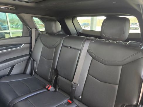 Used 2020 Cadillac XT5 Premium Luxury FWD image 21