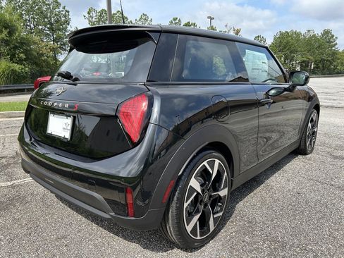 Used 2025 MINI Cooper S image 7