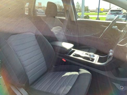 Certified 2023 Ford Edge SE w/ Black Appearance Package AWD/4WD image 12