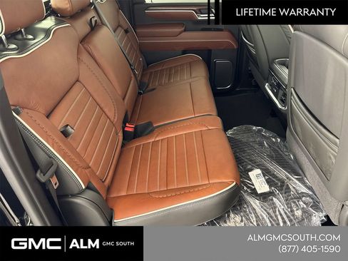 New 2026 GMC Sierra 3500 Denali Ultimate w/ LPO, Black Badging Package AWD/4WD image 16