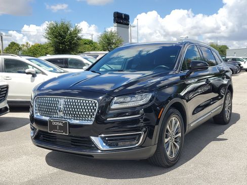 Used 2019 Lincoln Nautilus Select w/ Cargo Utility Package image 4