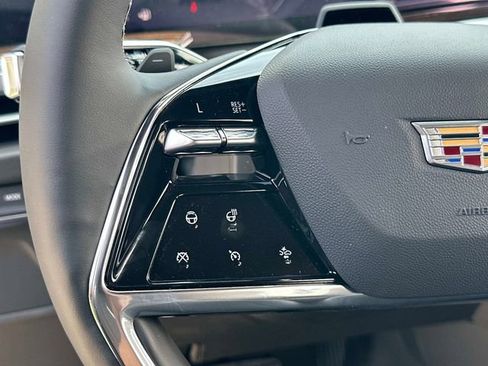 New 2026 Cadillac Escalade ESV 4WD image 7