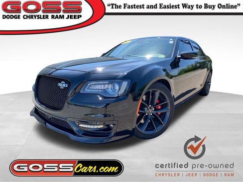 Certified 2023 Chrysler 300 C RWD image 1