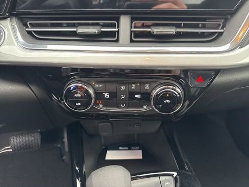 New 2026 Chevrolet Trax LT w/ Driver Confidence Package image 21