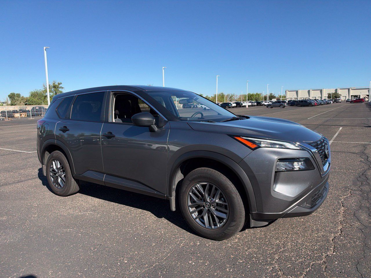 Certified 2021 Nissan Rogue S FWD image 3