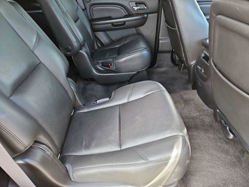 Used 2013 GMC Yukon Denali image 21