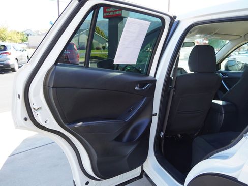 Used 2016 MAZDA CX-5 Touring image 21
