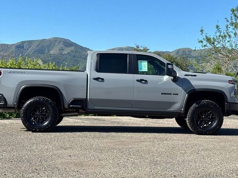 Certified 2024 Chevrolet Silverado 2500 ZR2 w/ ZR2 Bison Edition AWD/4WD image 3