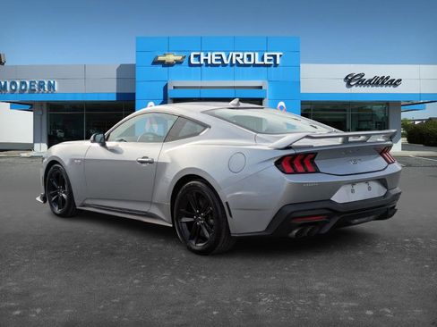 Used 2024 Ford Mustang GT image 7