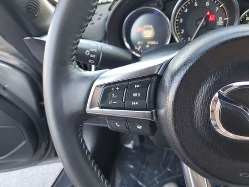 Used 2022 MAZDA MX-5 Miata RF Grand Touring image 23
