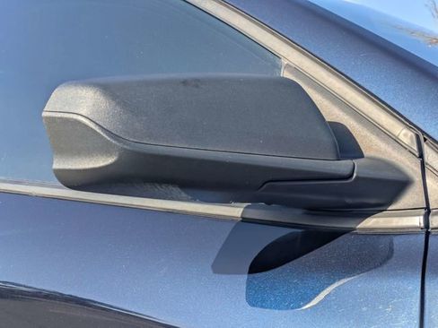 Used 2020 Chevrolet Equinox LS image 10