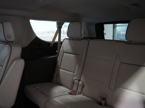 Used 2023 GMC Yukon XL Denali image 18