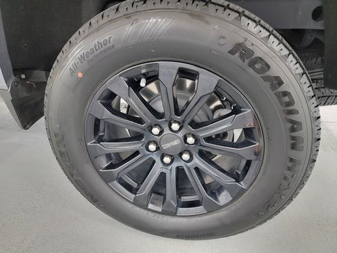 Used 2021 GMC Canyon Elevation Standard w/ Convenience Package RWD image 10