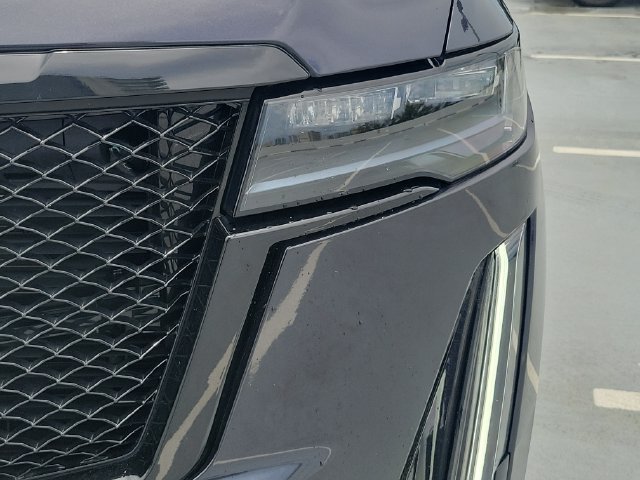 Used 2023 Cadillac Escalade Sport Platinum RWD image 10