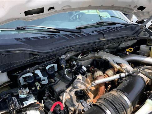 Used 2022 Ford F250 XLT AWD/4WD image 32