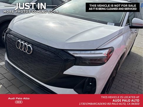 Used 2024 Audi Q4 e-tron Premium Plus w/ Premium Plus image 1