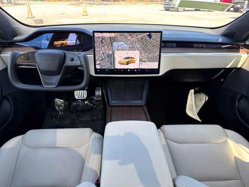 Used 2021 Tesla Model S Long Range image 5