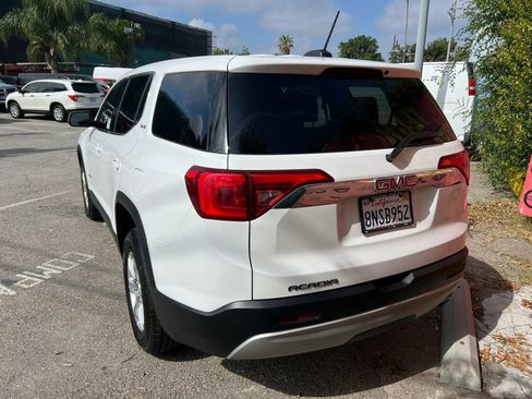 Used 2017 GMC Acadia SLE image 5