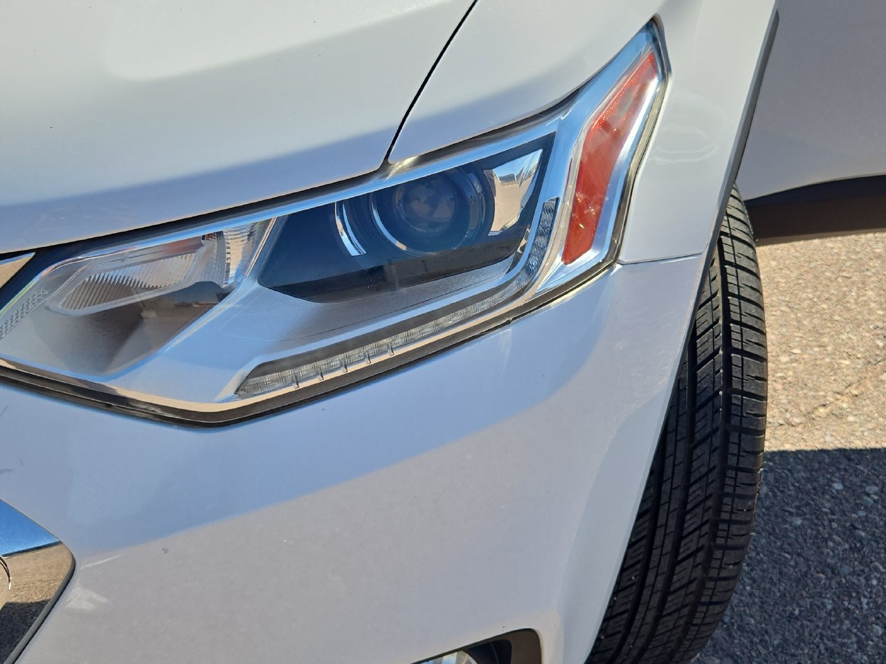 Used 2019 Chevrolet Traverse LT FWD image 31