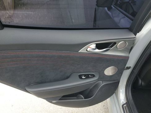 Certified 2023 Kia Stinger GT2 image 9