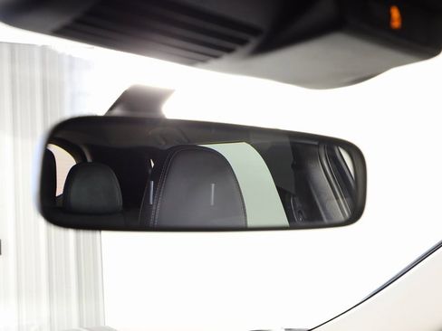 Used 2023 Mitsubishi Outlander SE image 27