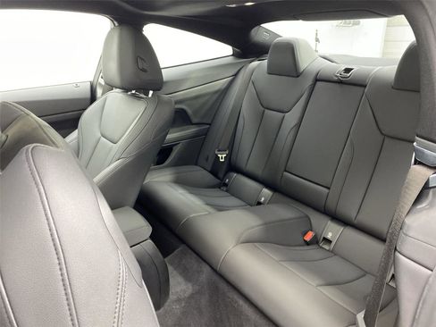 Used 2021 BMW 430i Coupe w/ Convenience Package (ZC2) image 29