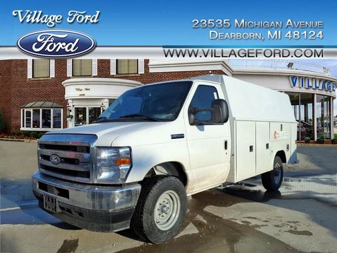 New 2026 Ford E-350 and Econoline 350 Super Duty w/ Power Equipment Group RWD image 1
