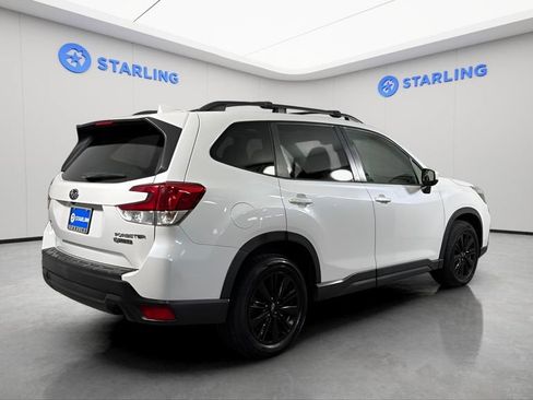 Used 2020 Subaru Forester Premium AWD/4WD image 9