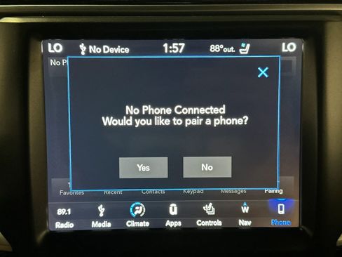 Used 2018 RAM 3500 Laramie Longhorn image 42